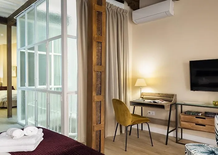 Placentines 5 * Sevilla